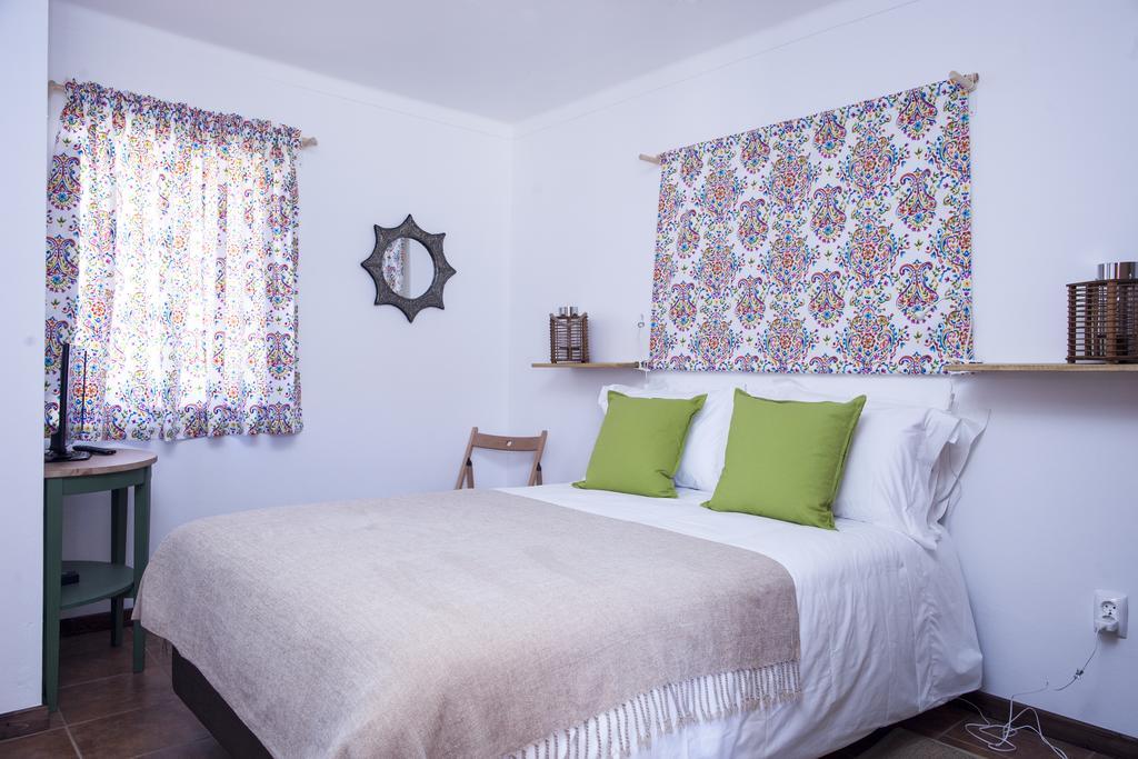 Refugio Do Monte Guest House Одемира Стая снимка